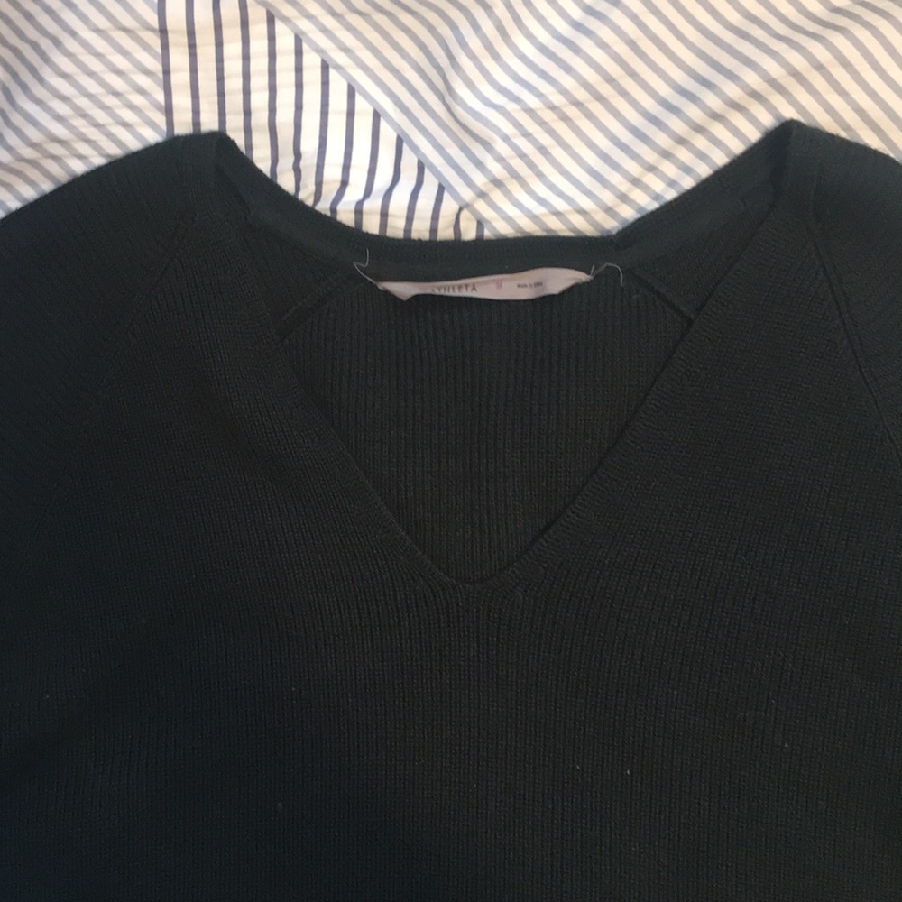 Oversized V neck sweater